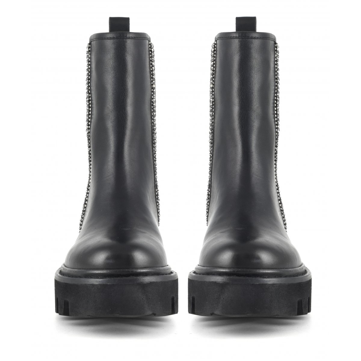 Stivale con ricamo laterale e suola extra light