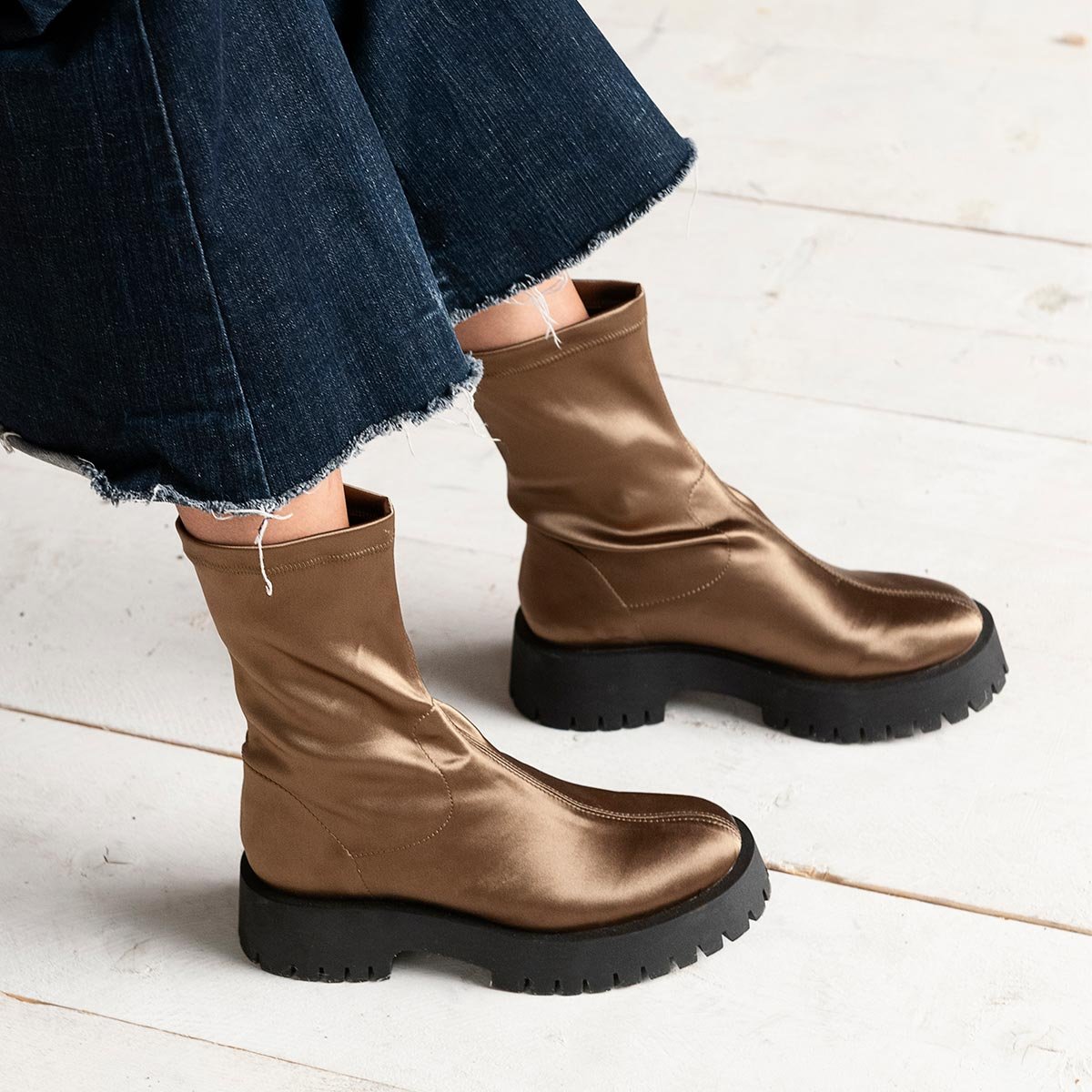 Stivale a calzino in tessuto satin