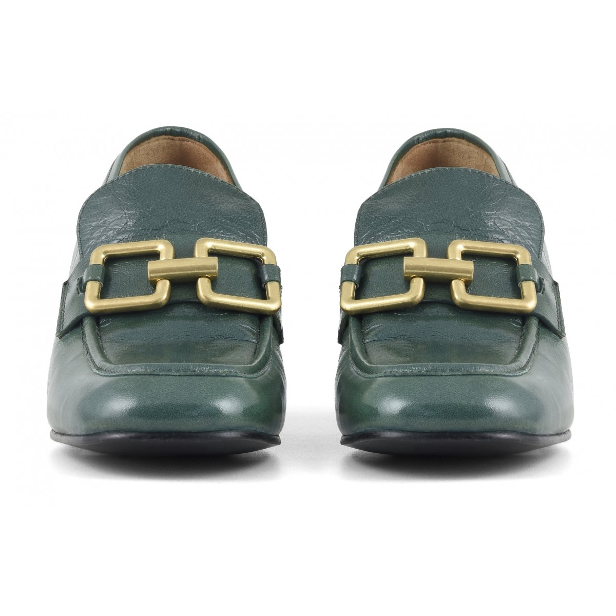 Mocassino con tacco in vernice