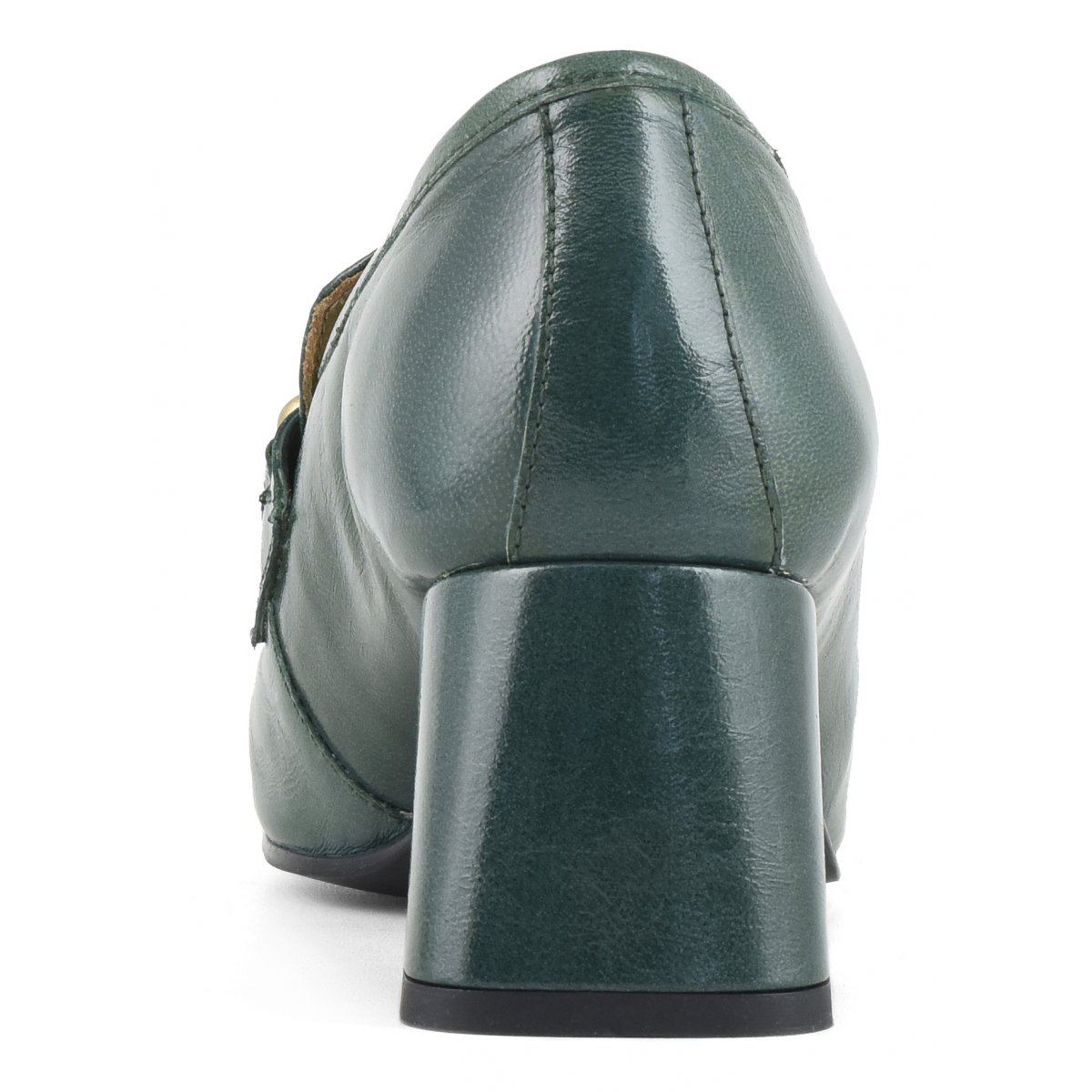 Mocassino con tacco in vernice