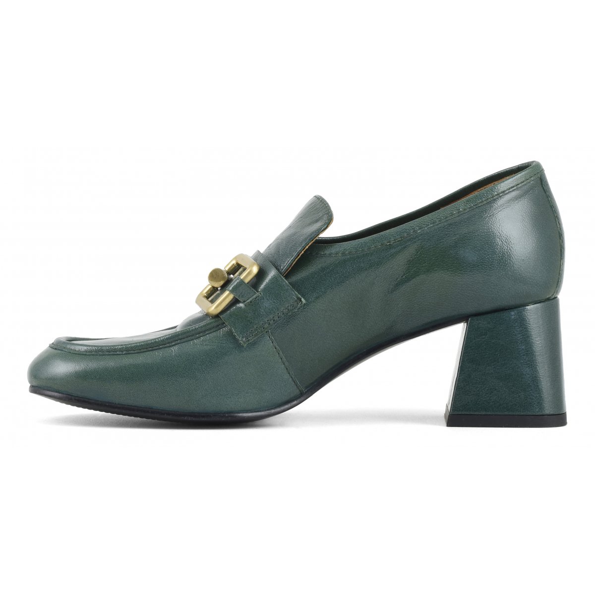 Mocassino con tacco in vernice