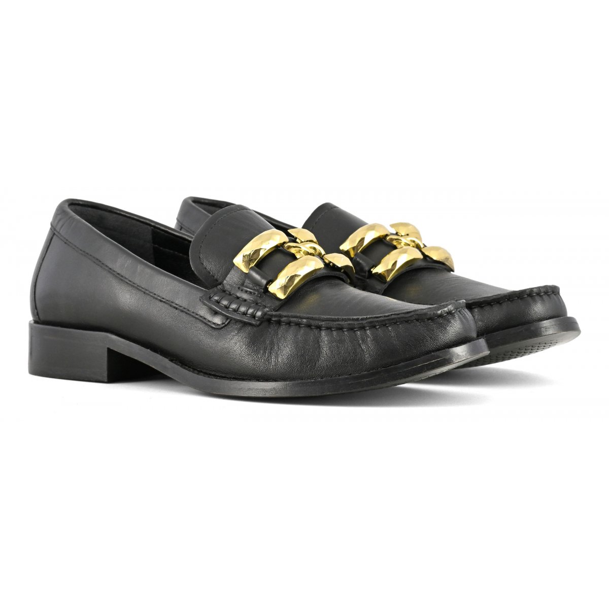 Mocassino con morsetto in metallo