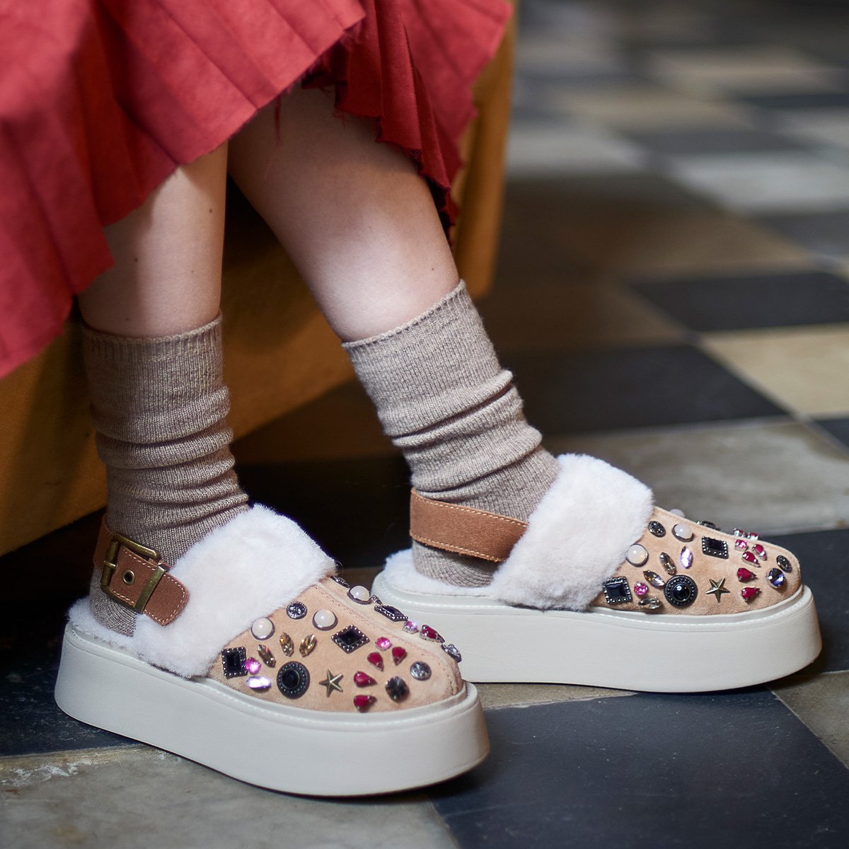 Sabot su suola platform con pietre