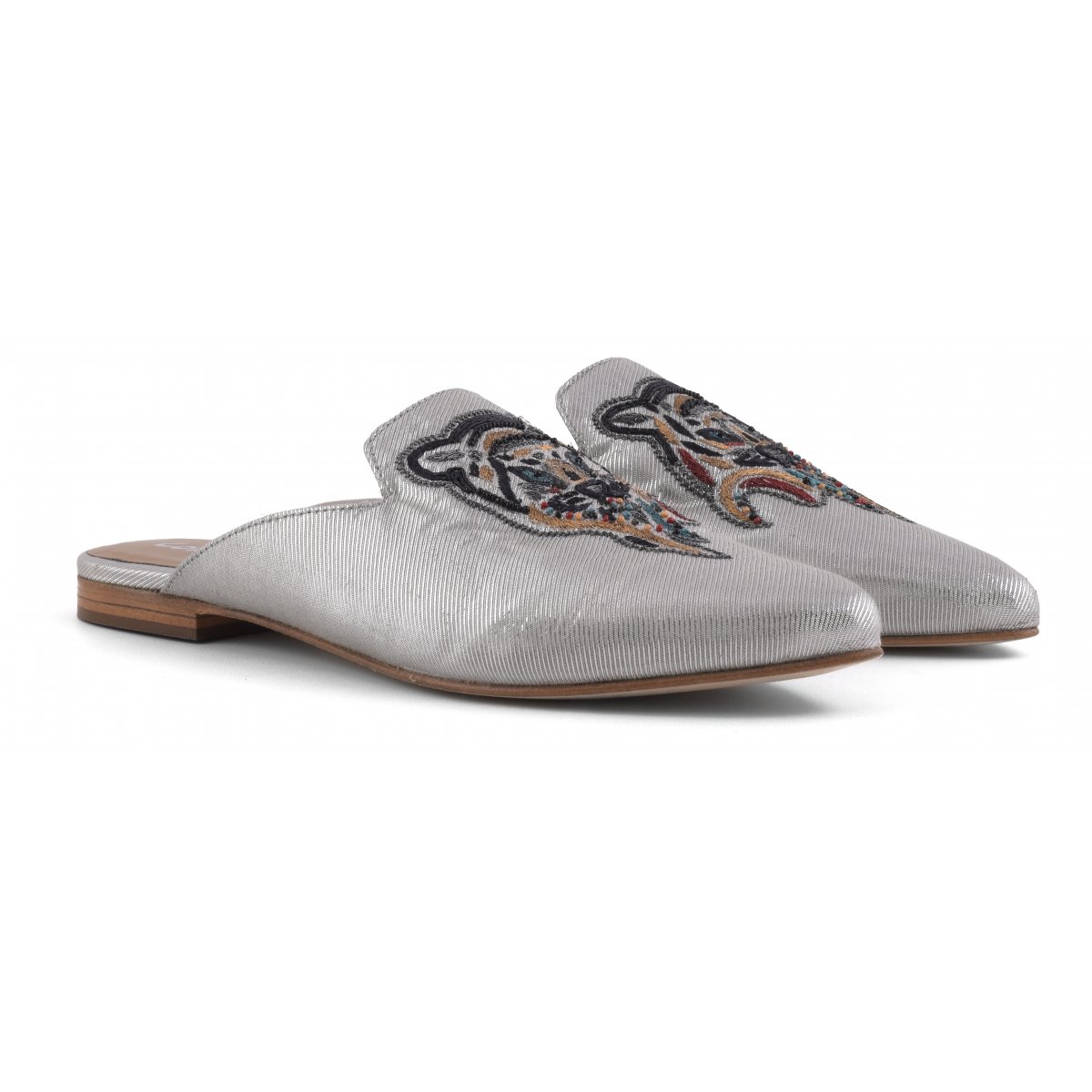 Sabot con ricamo Tigre