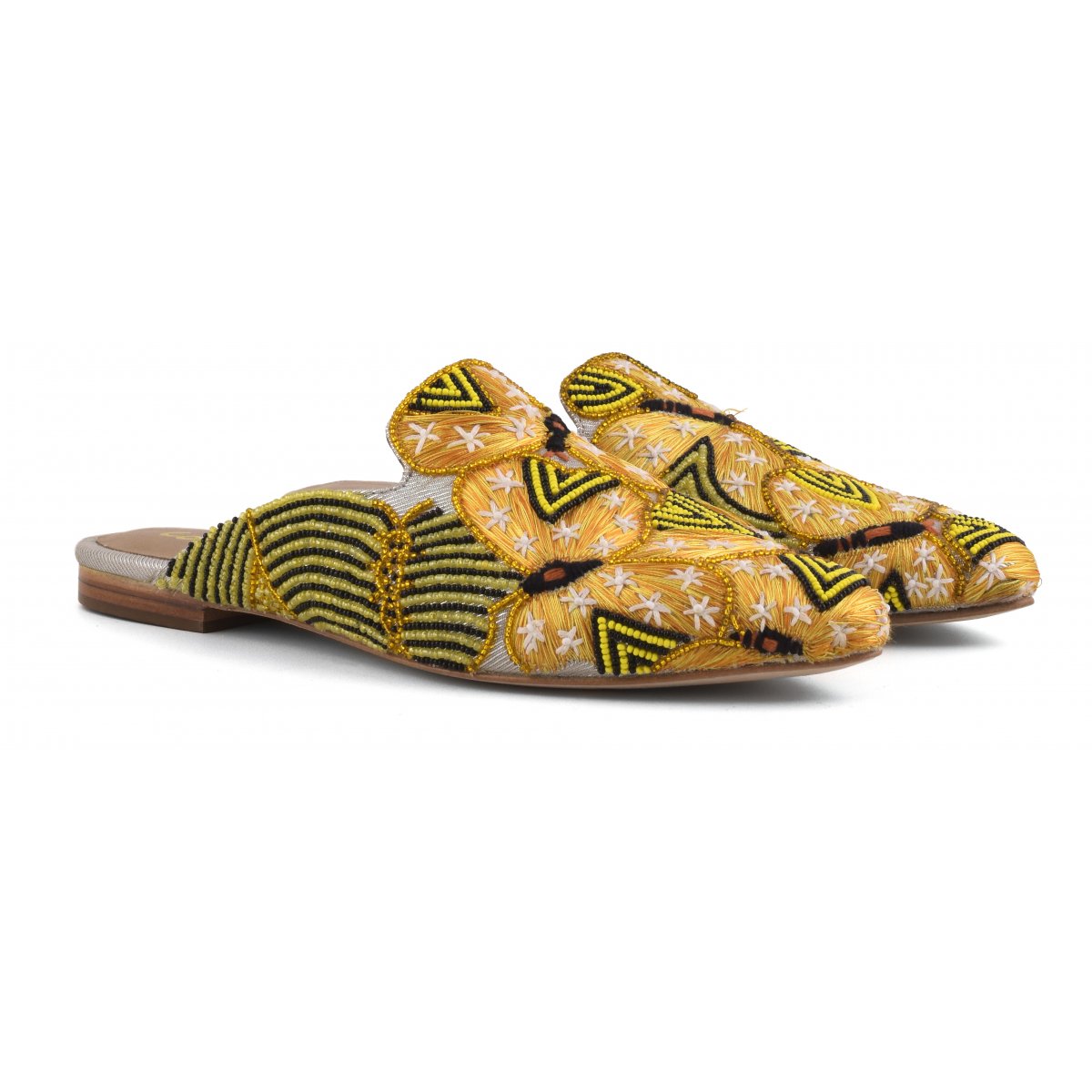 Sabot con ricamo farfalle