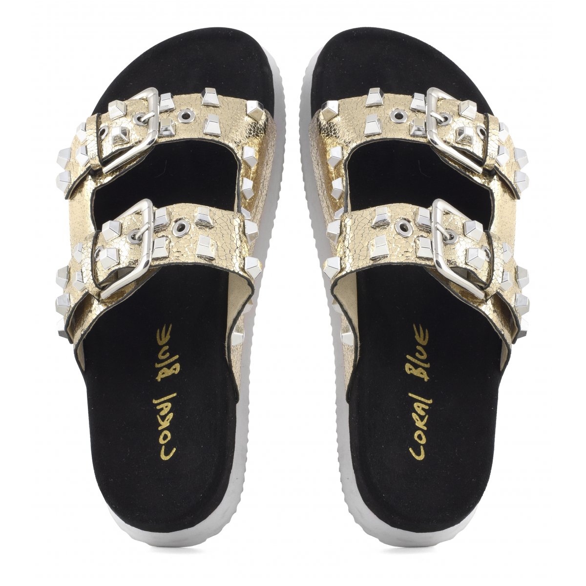 Sandali in pelle laminata con fibbie e borchie