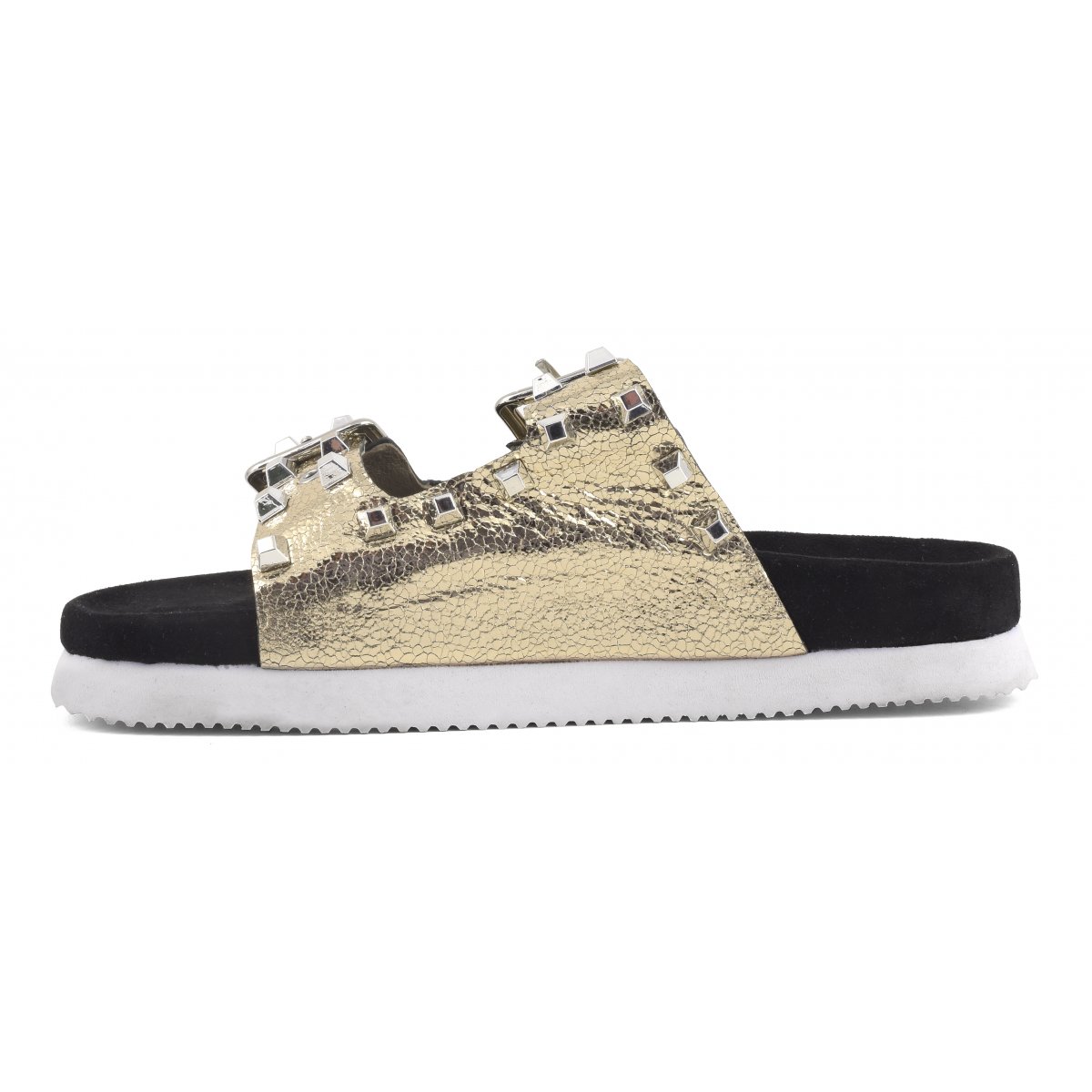 Sandali in pelle laminata con fibbie e borchie