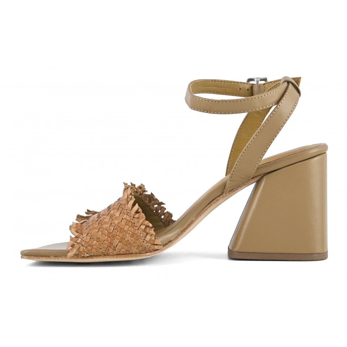 Tacco in pelle intrecciata