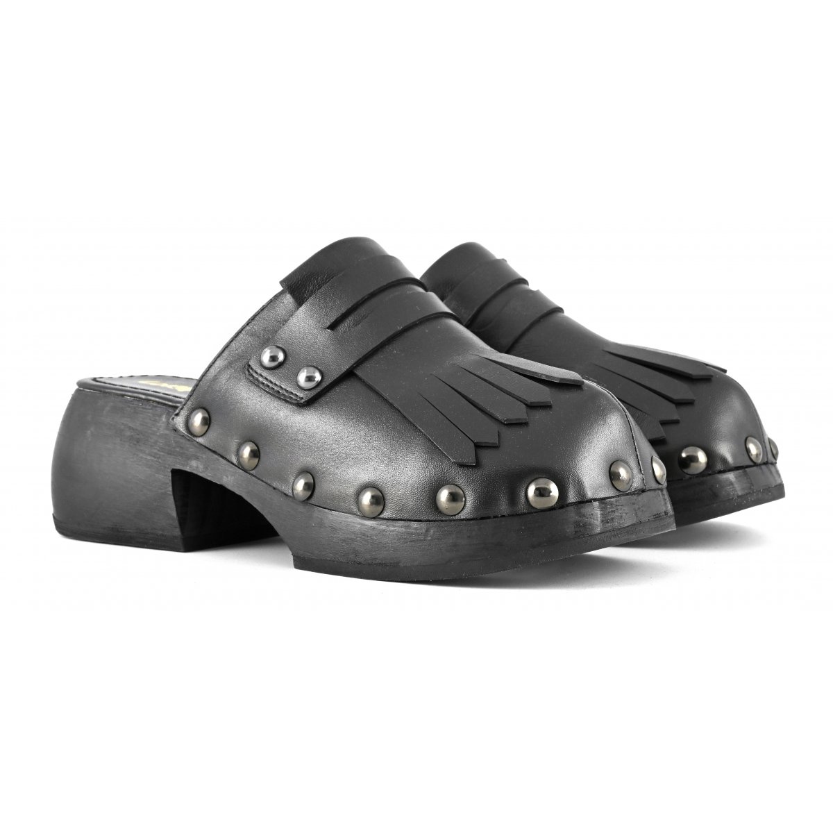 Zoccolo con frange in pelle