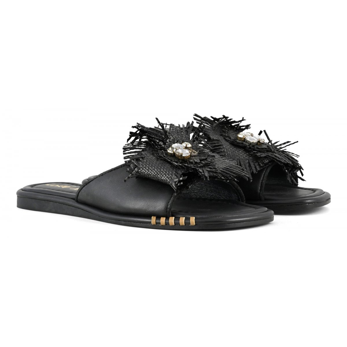 Sandalo in pelle con fiore in rafia