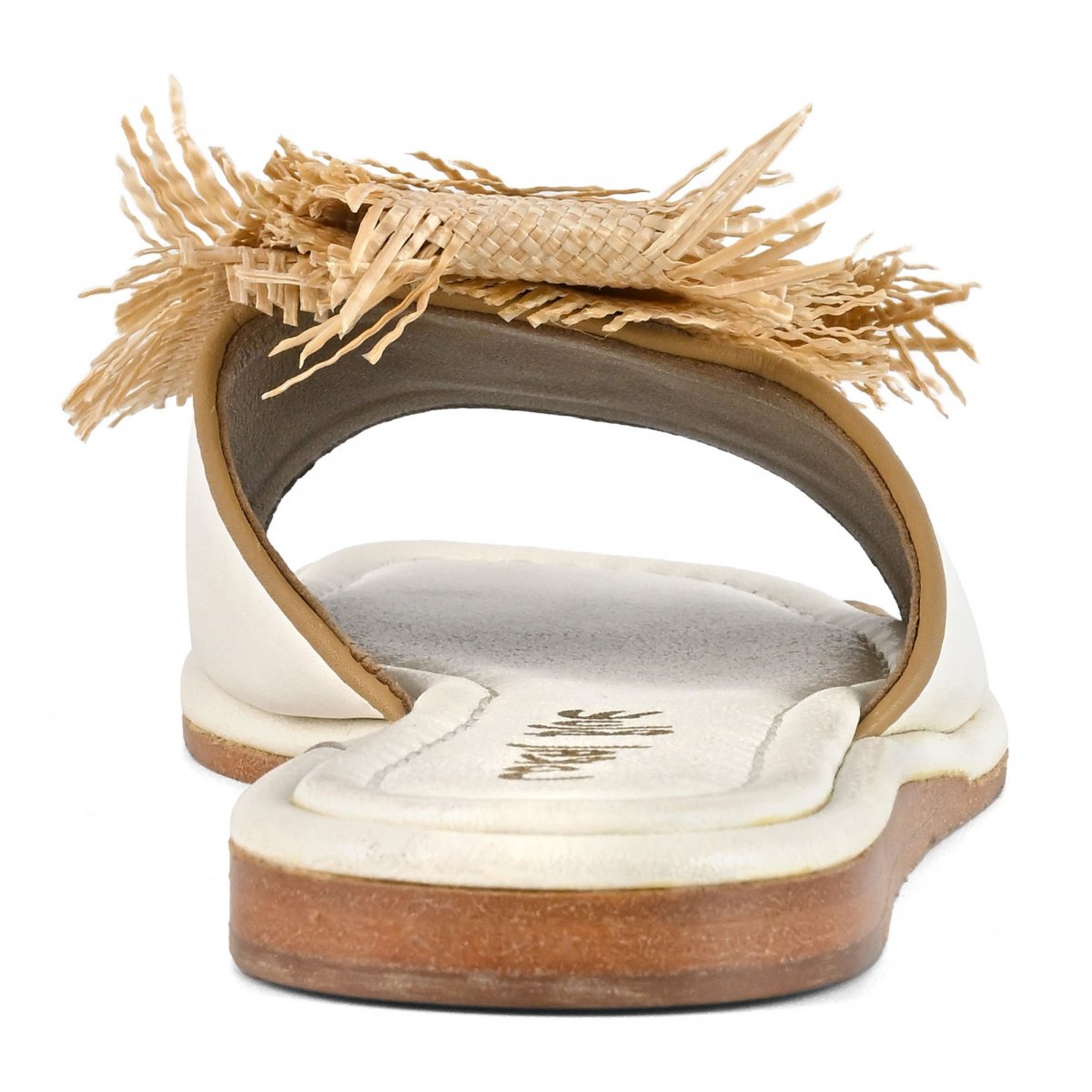 Sandalo in pelle con fiore in rafia