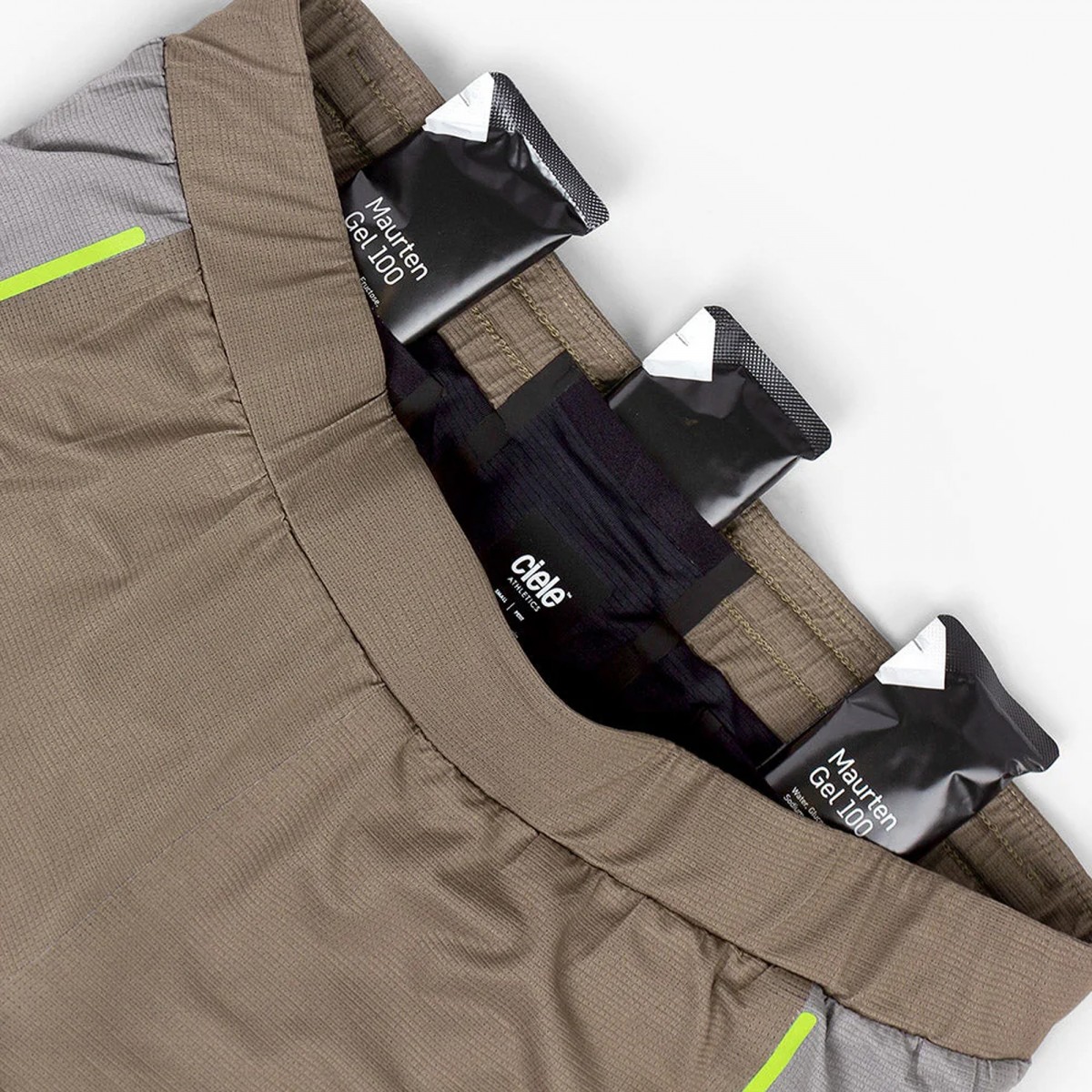 Women's RD Short Rain