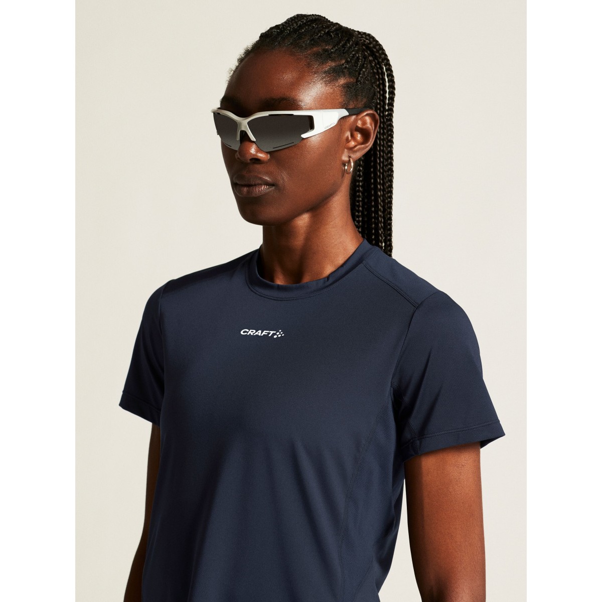 Adv essence ss tee 2 w