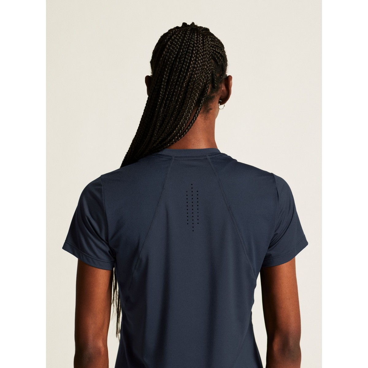 Adv essence ss tee 2 w