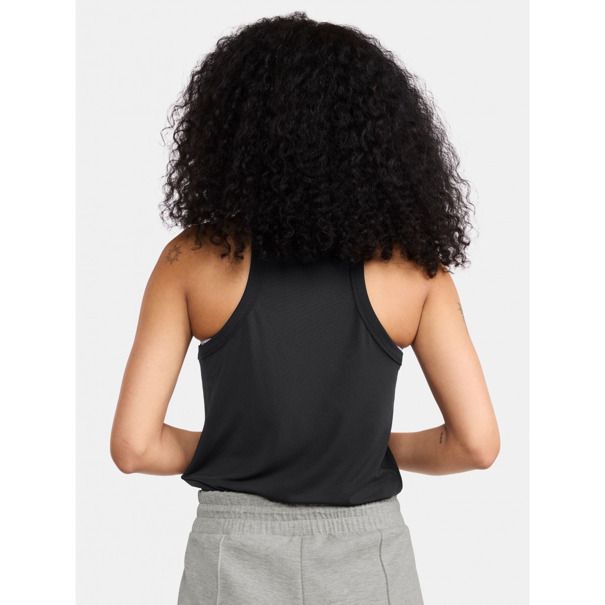 Core essence mesh singlet w