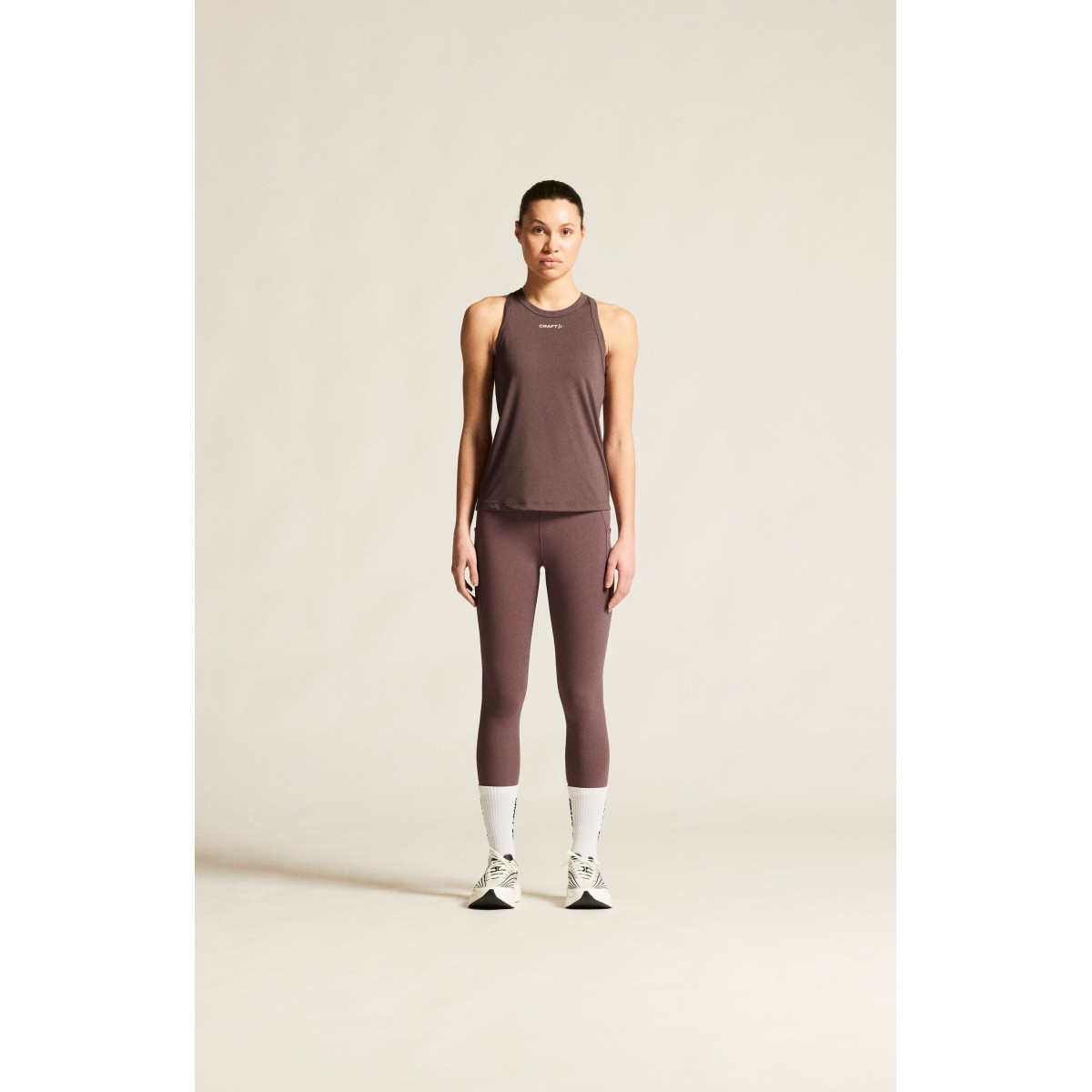 Core essence mesh singlet w