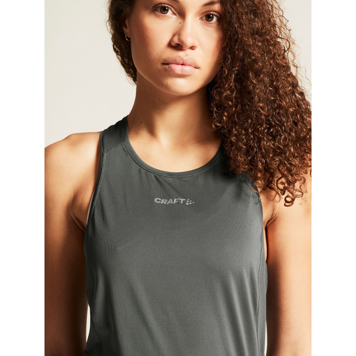 Adv essence singlet 2 w