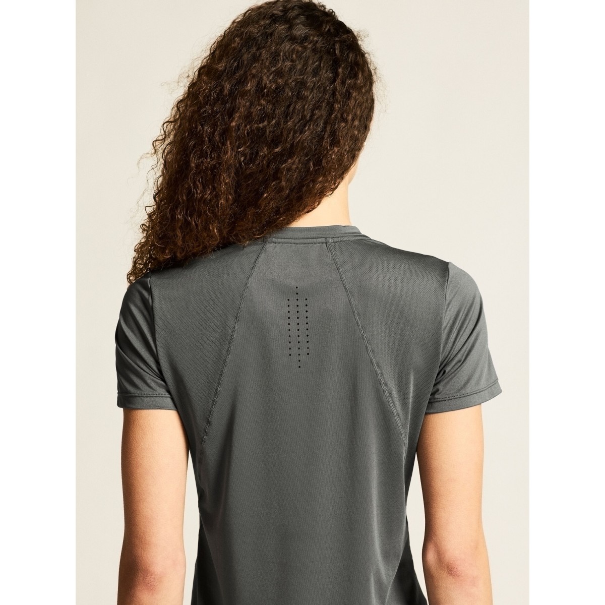 Adv essence ss tee 2 w