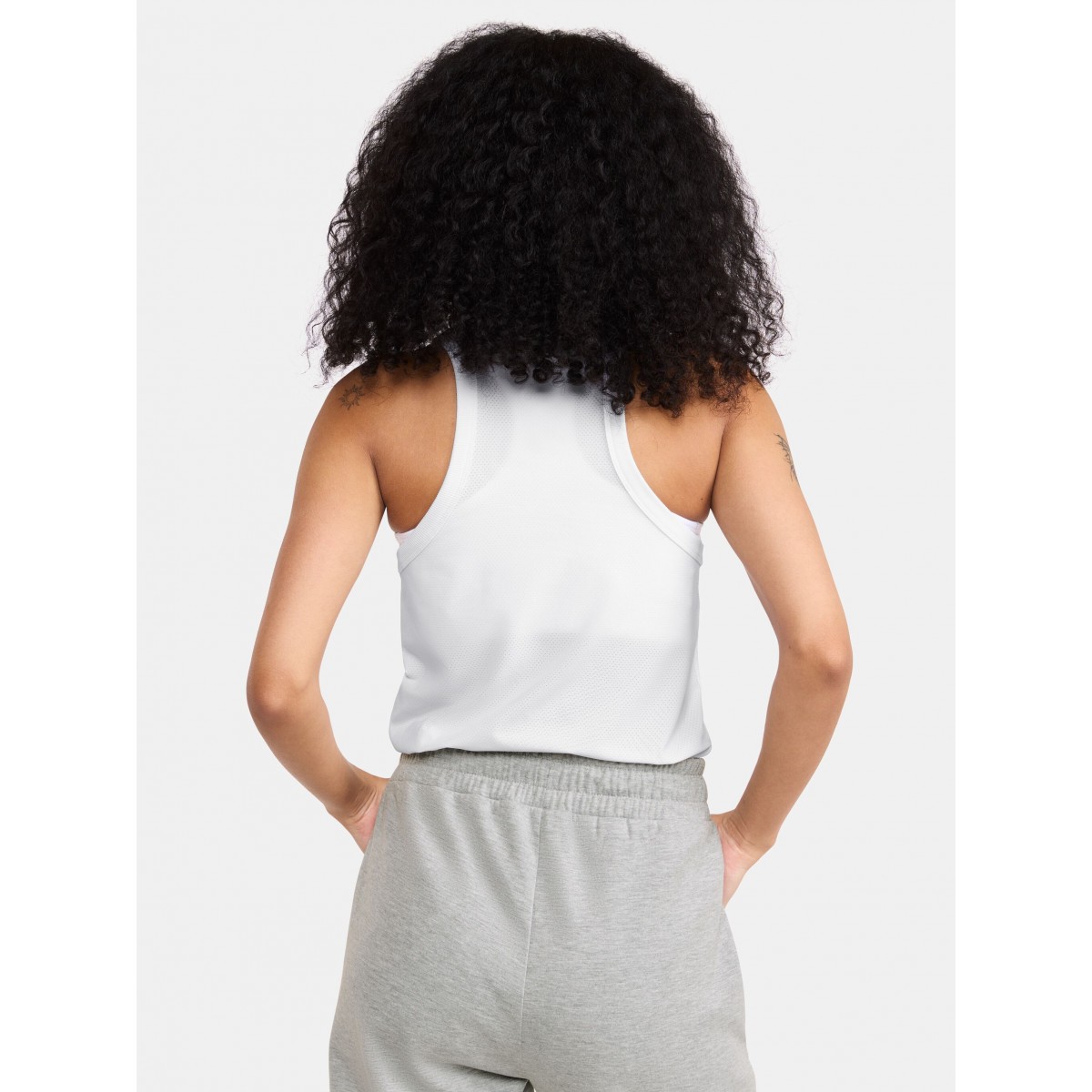 Core essence mesh singlet w