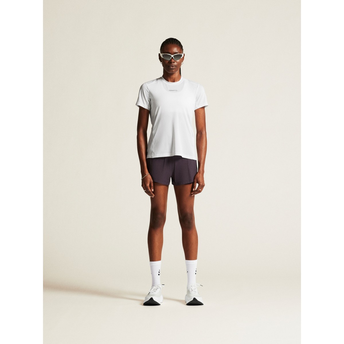 Adv essence ss tee 2 w