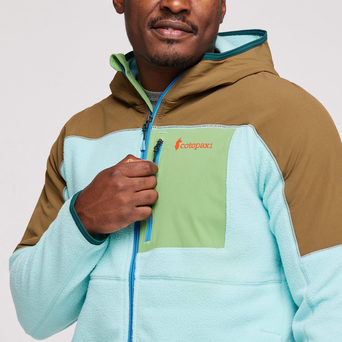 Abrazo Fleece Hooded Full-Zip Jacket M