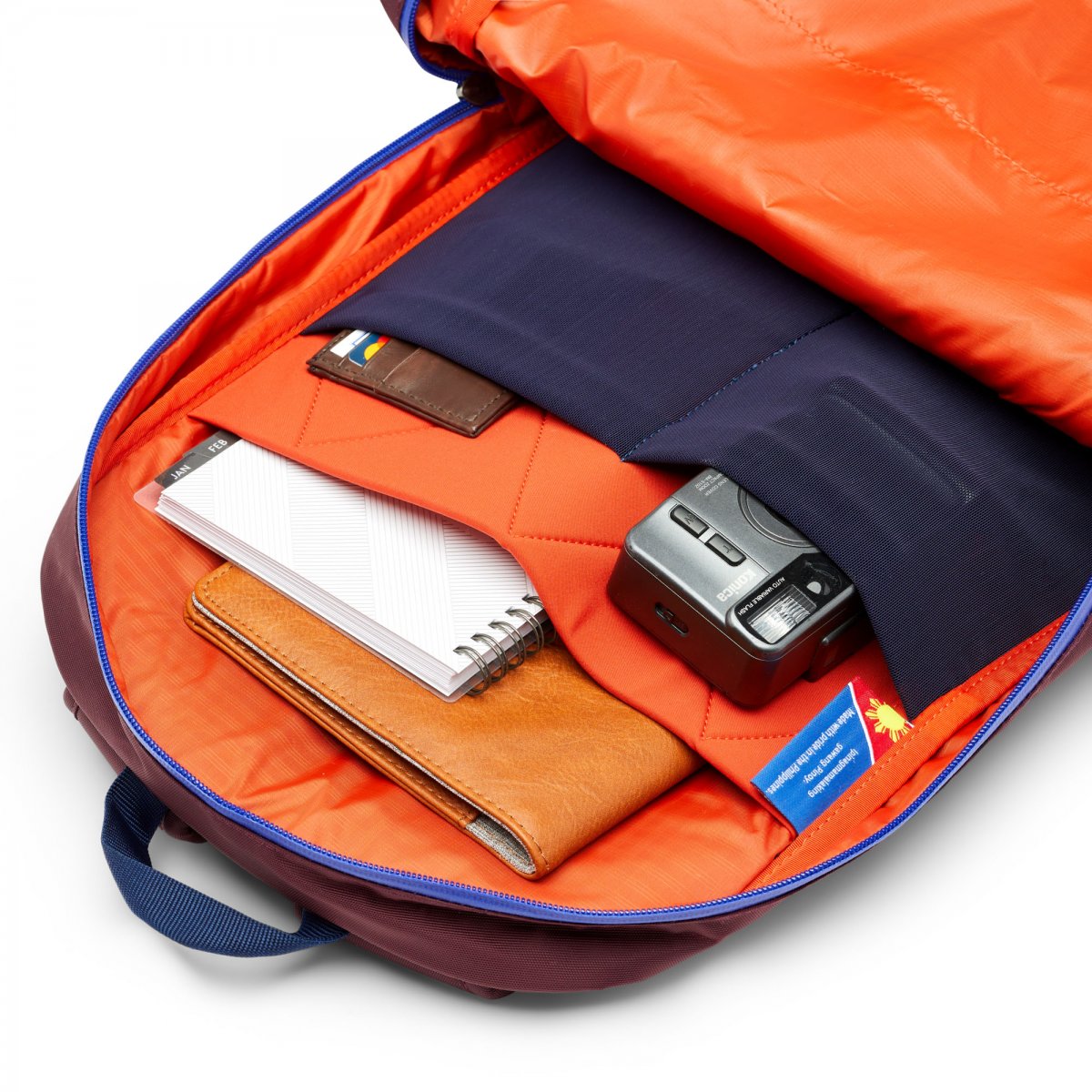 Vaya 18L Backpack - Cada Dia