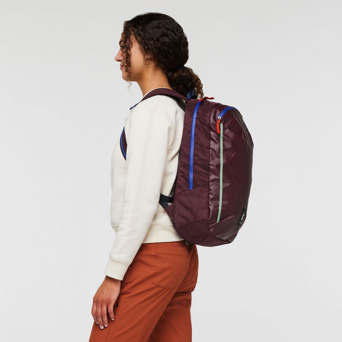 Vaya 18L Backpack - Cada Dia