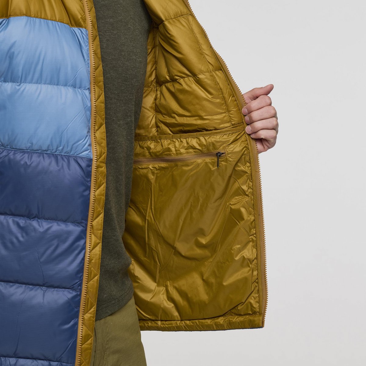Fuego Max Down Hooded Jacket M