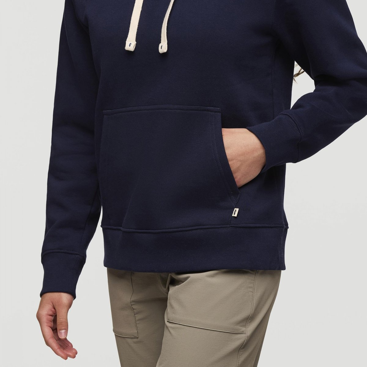 Llama Patch Pullover Hoodie W