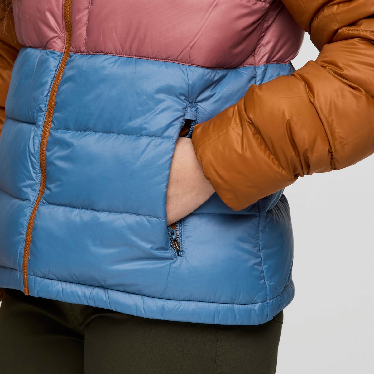 Fuego Max Down Hooded Jacket W