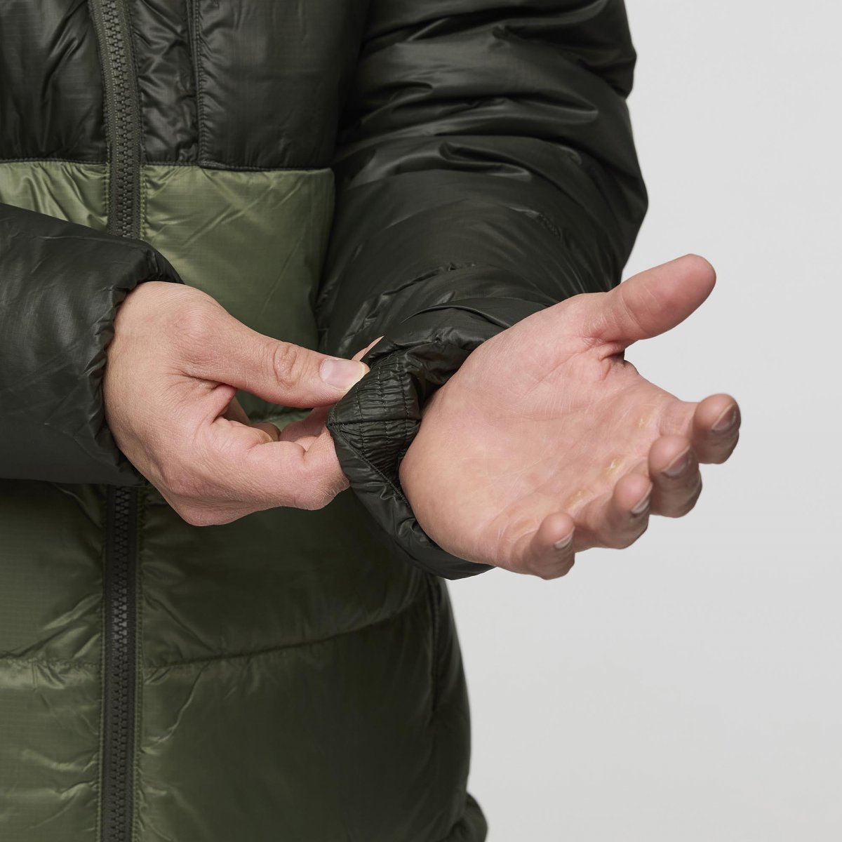 Fuego Max Down Hooded Jacket M