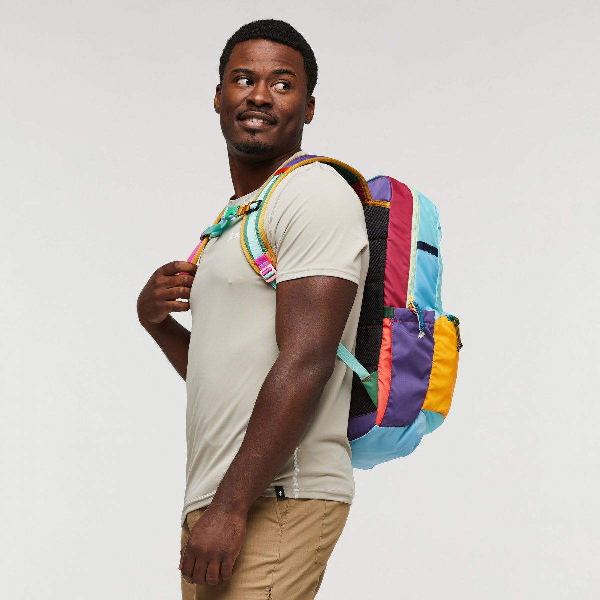 Chiquillo 26L Backpack - Del Día