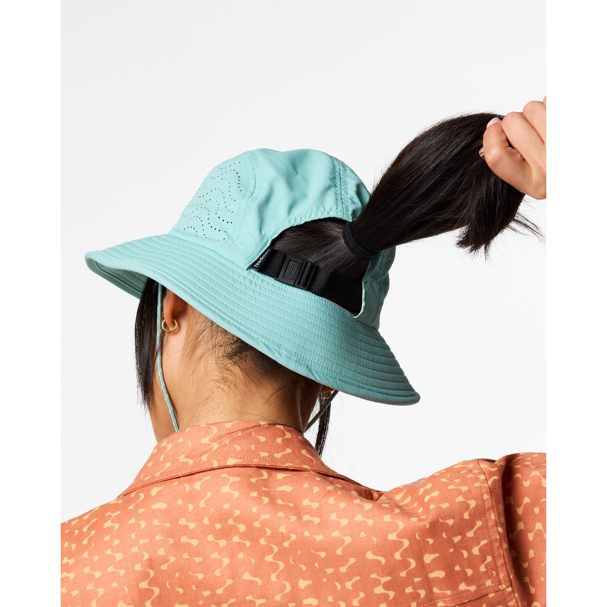 Tech plus bucket hat