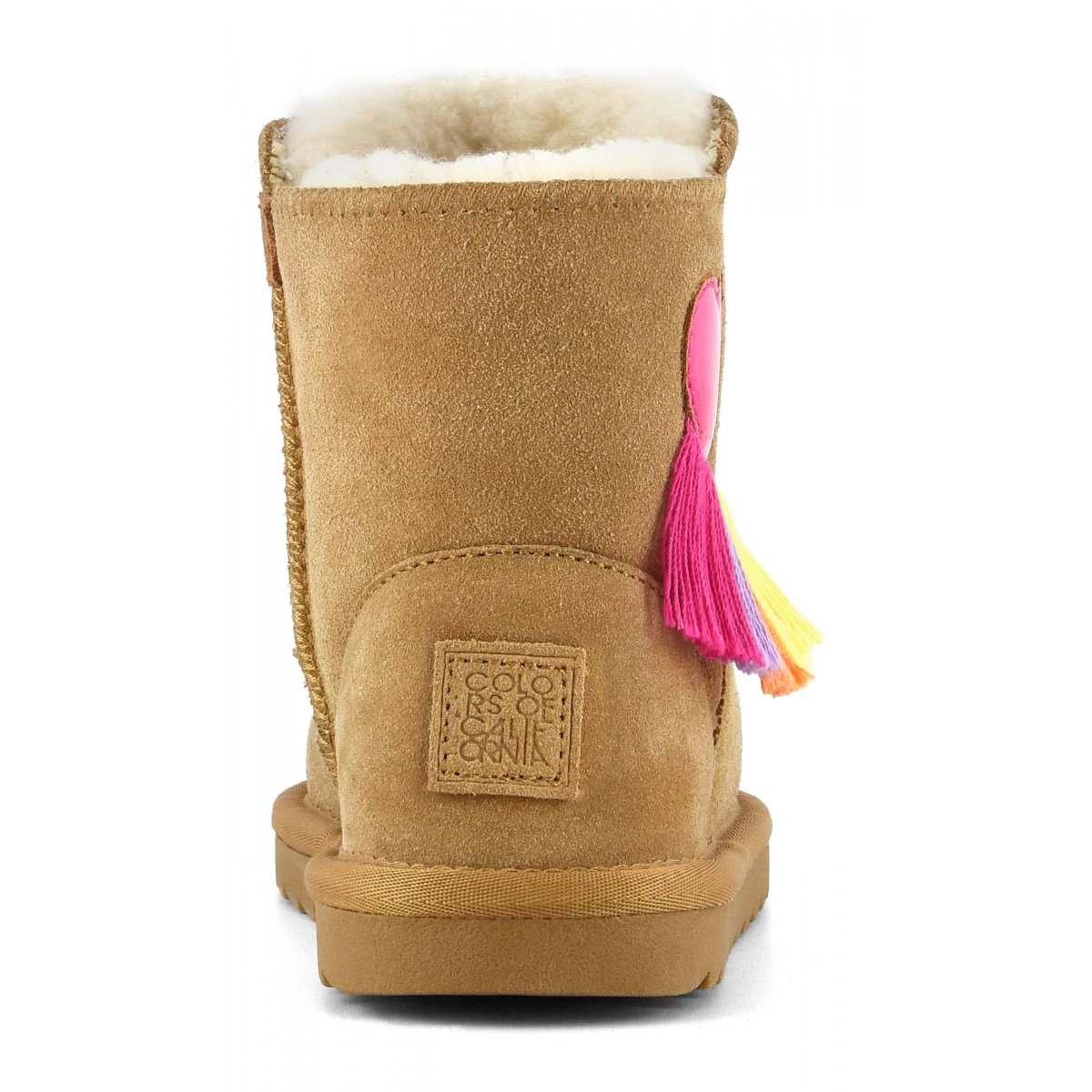 Bottines de neige décorées d’un cœur verni