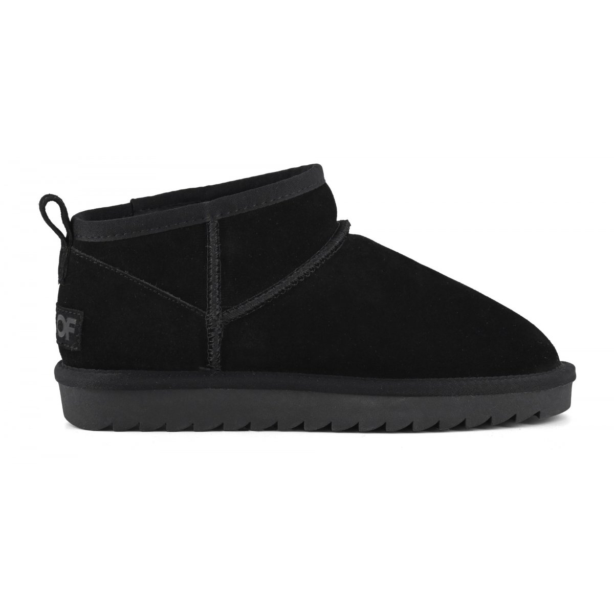 Bottines basses en cuir suédé