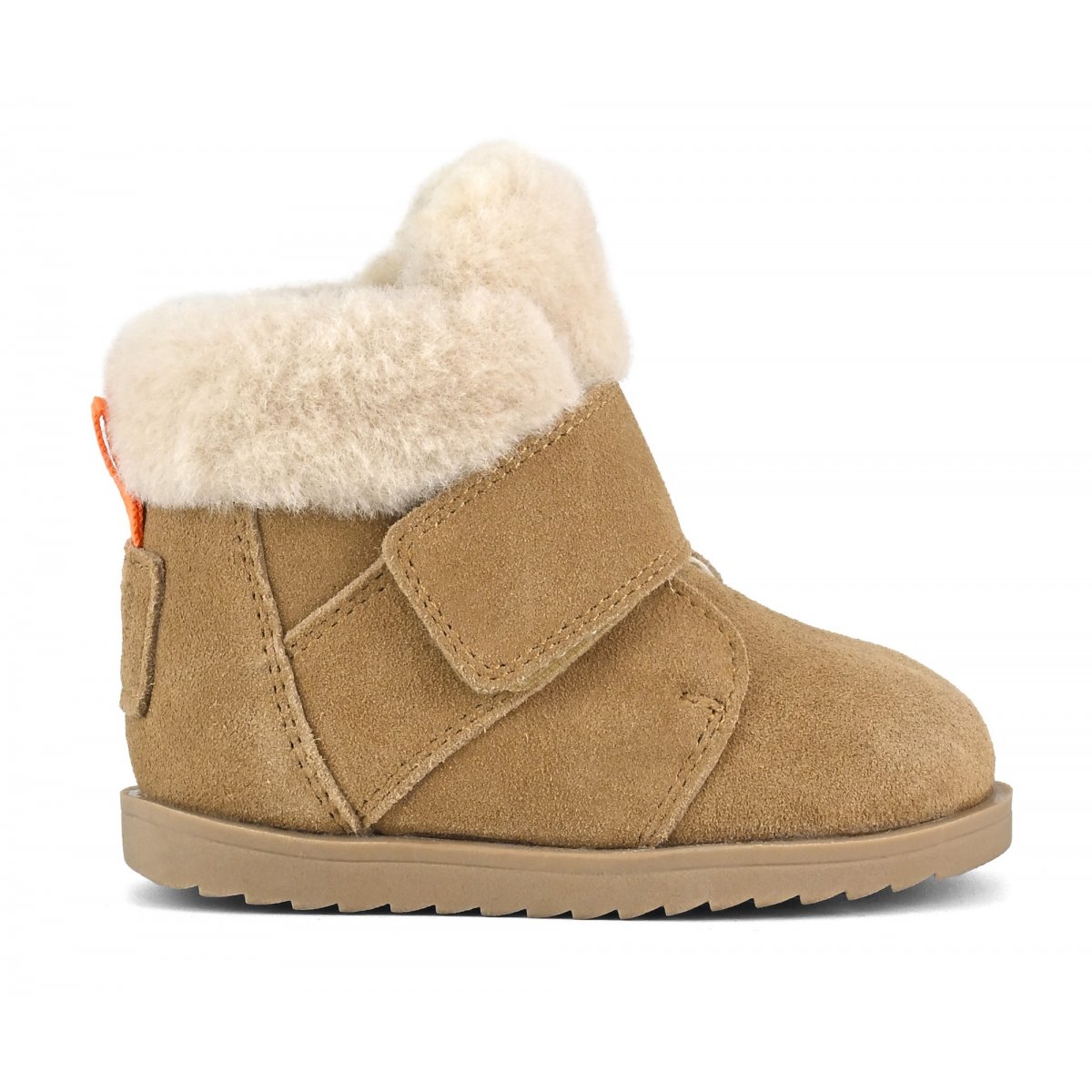 Bottines en daim avec revers en fourrure