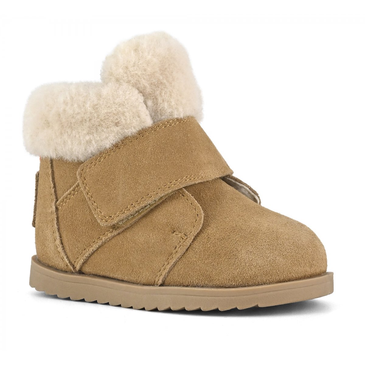 Bottines en daim avec revers en fourrure