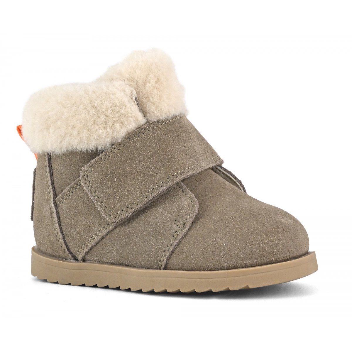 Bottines en daim avec revers en fourrure