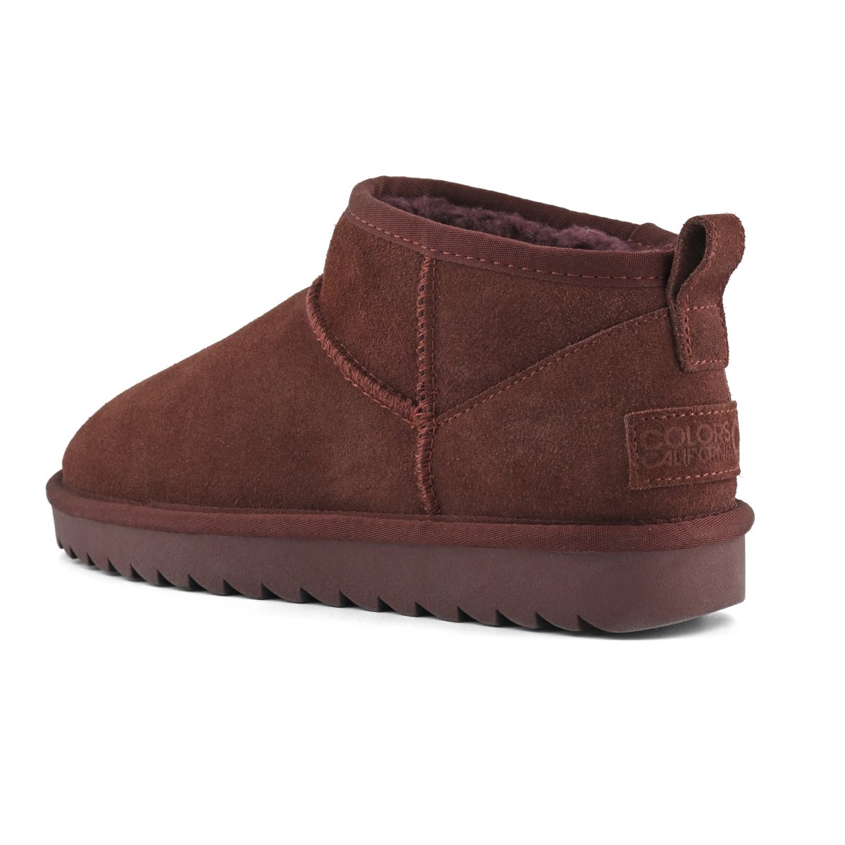 Bottines basses en cuir suédé