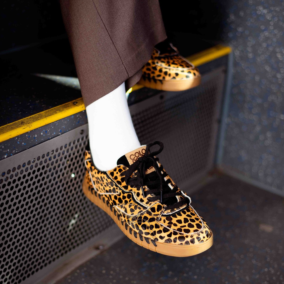 Baskets en cuir de vache