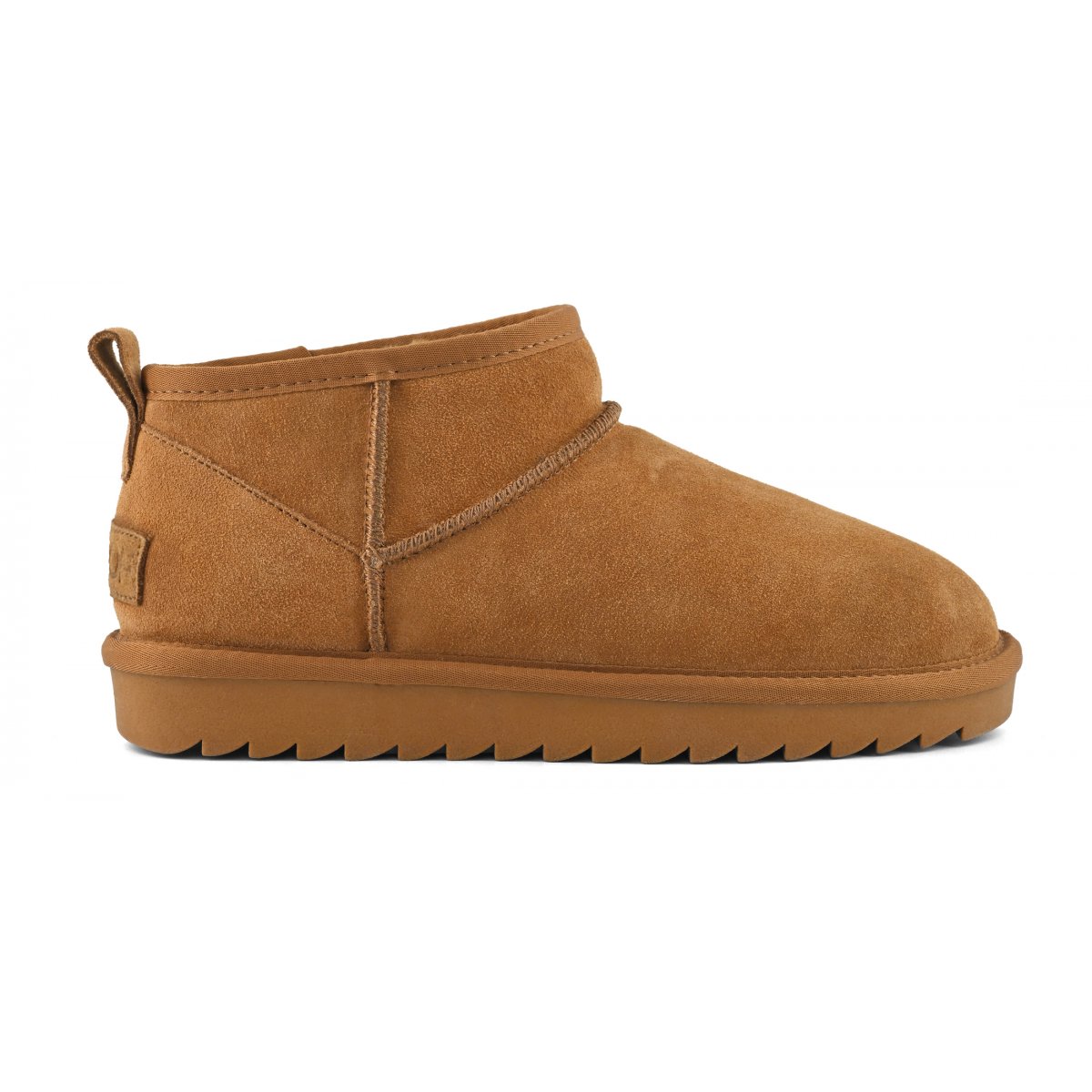 Bottines basses en cuir suédé