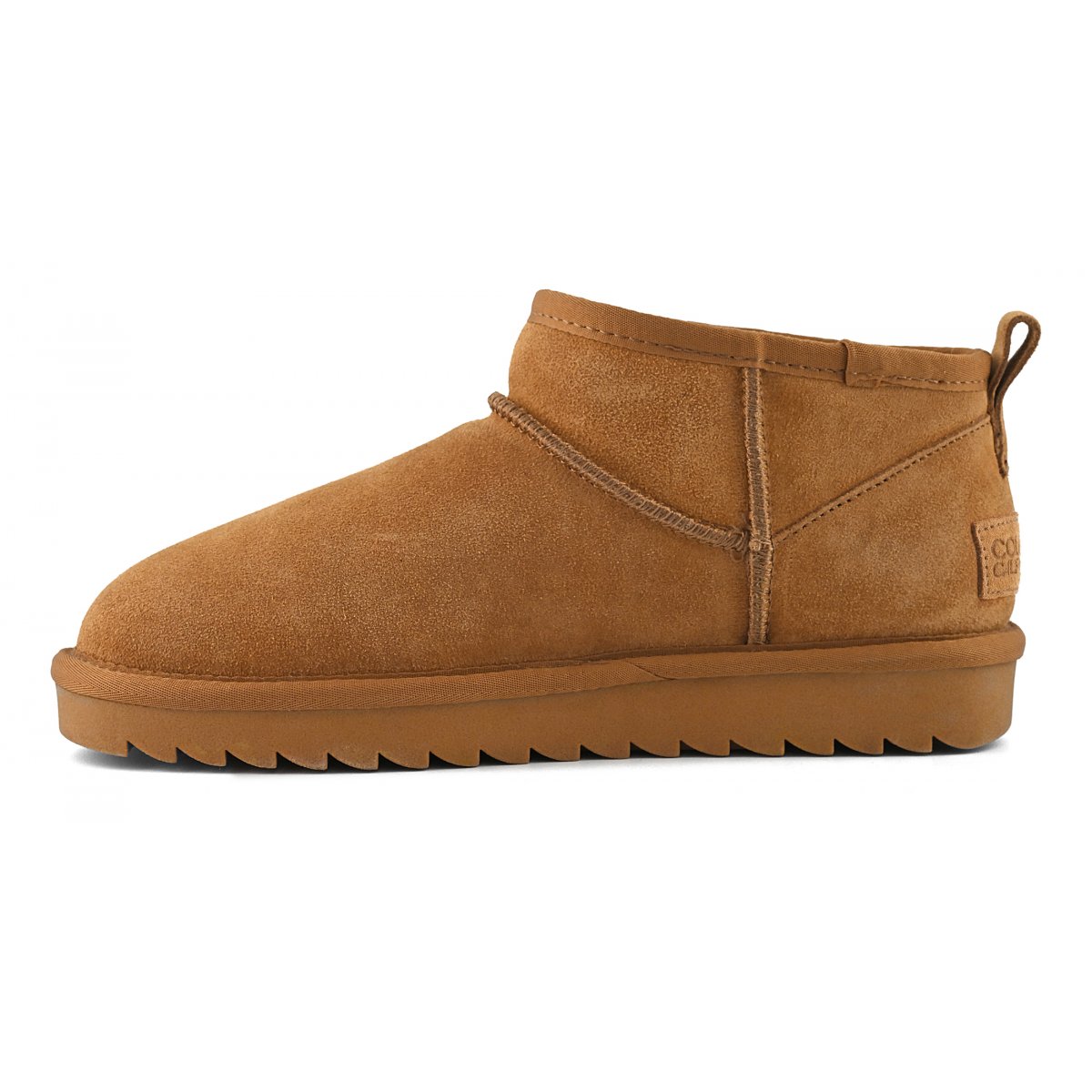 Bottines basses en cuir suédé