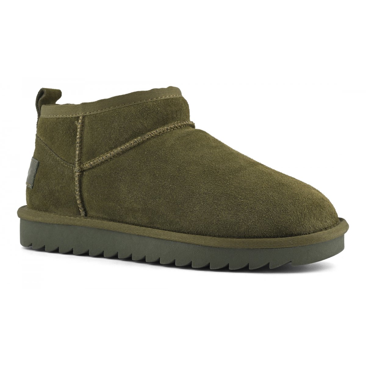 Botte courte en peau de mouton et daim