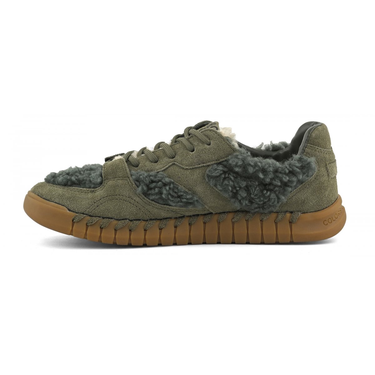 Baskets en daim et fourrure teddy