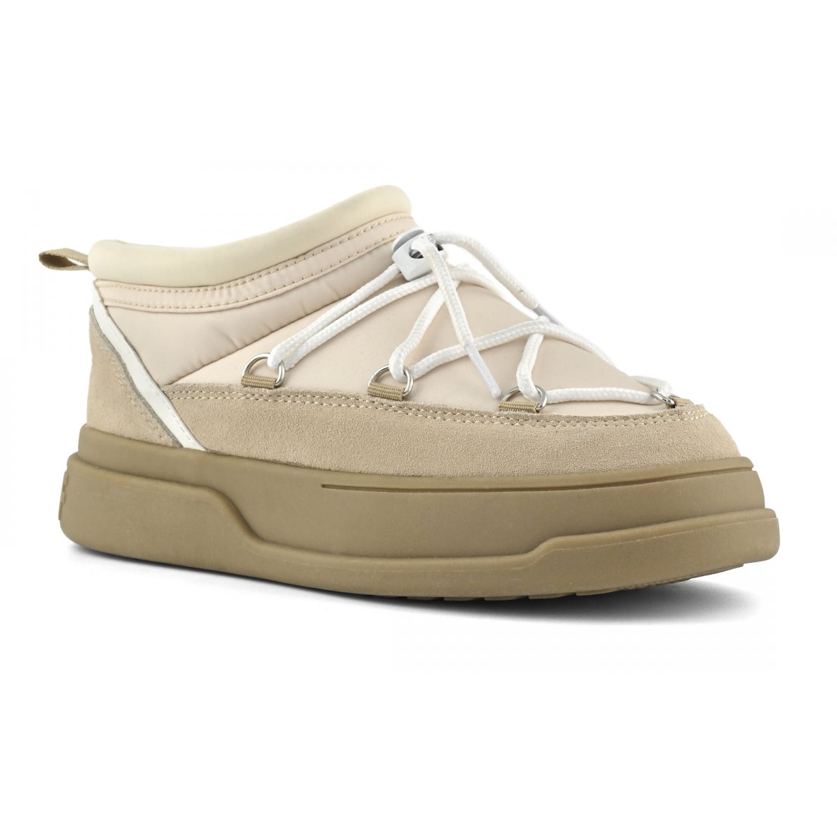 Baskets en nylon au look montagne