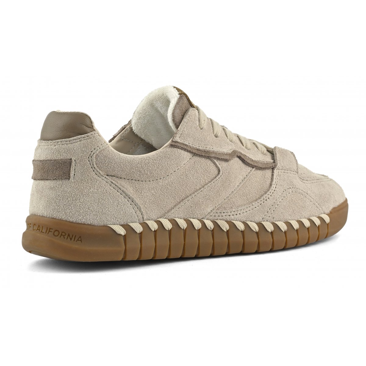 Baskets en daim