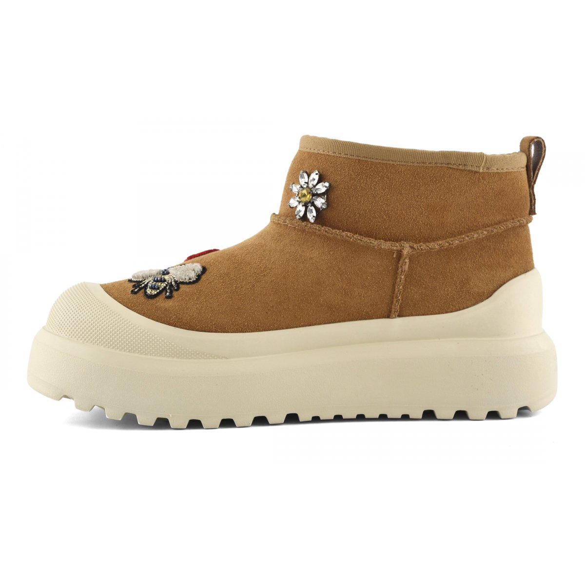 Eggy suede and patches