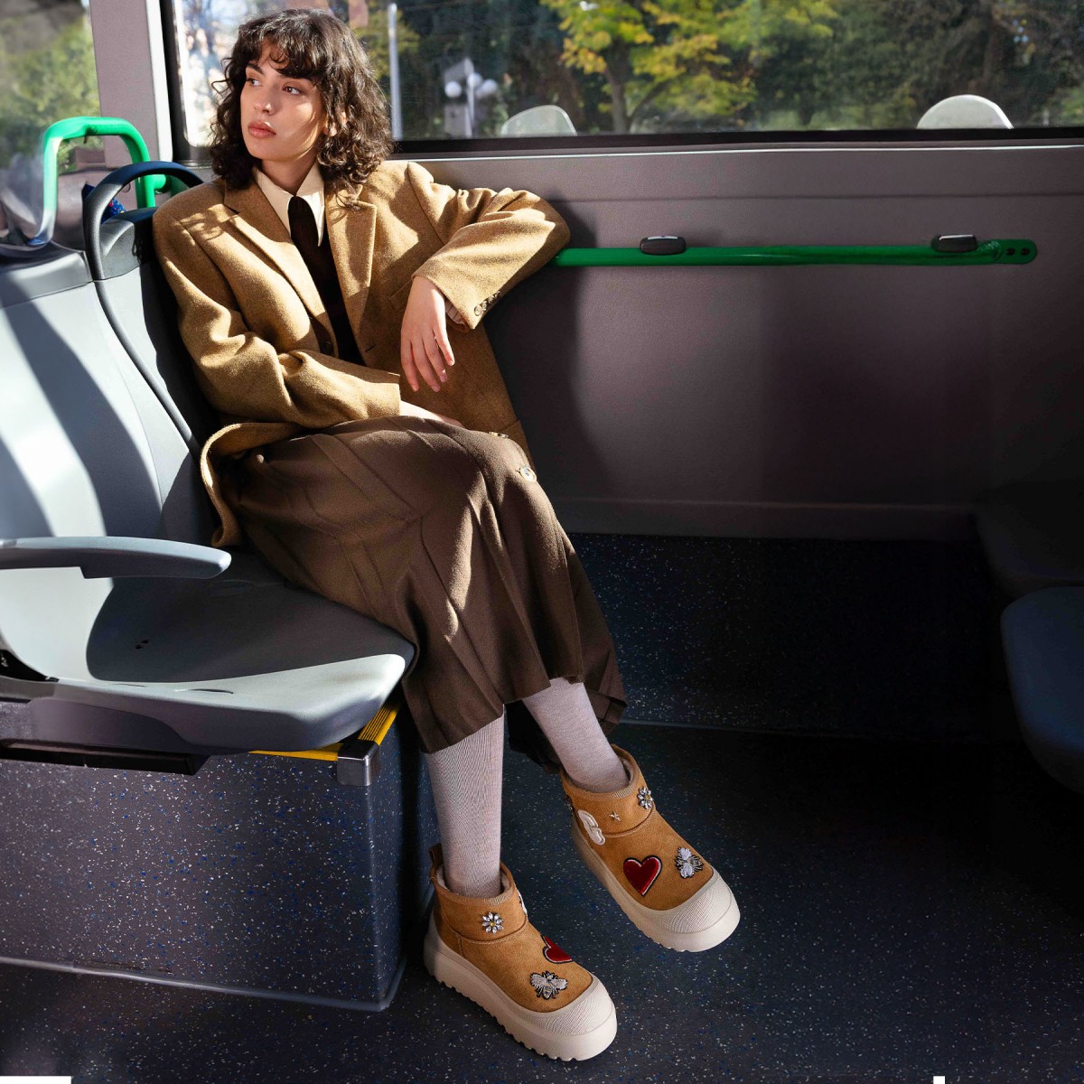 Eggy suede and patches