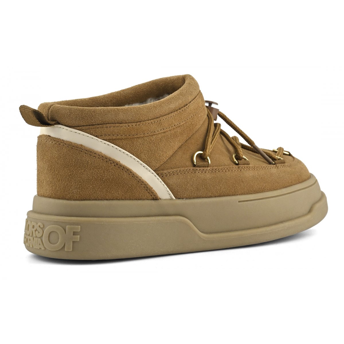 Baskets en daim de vachette aspect montagne