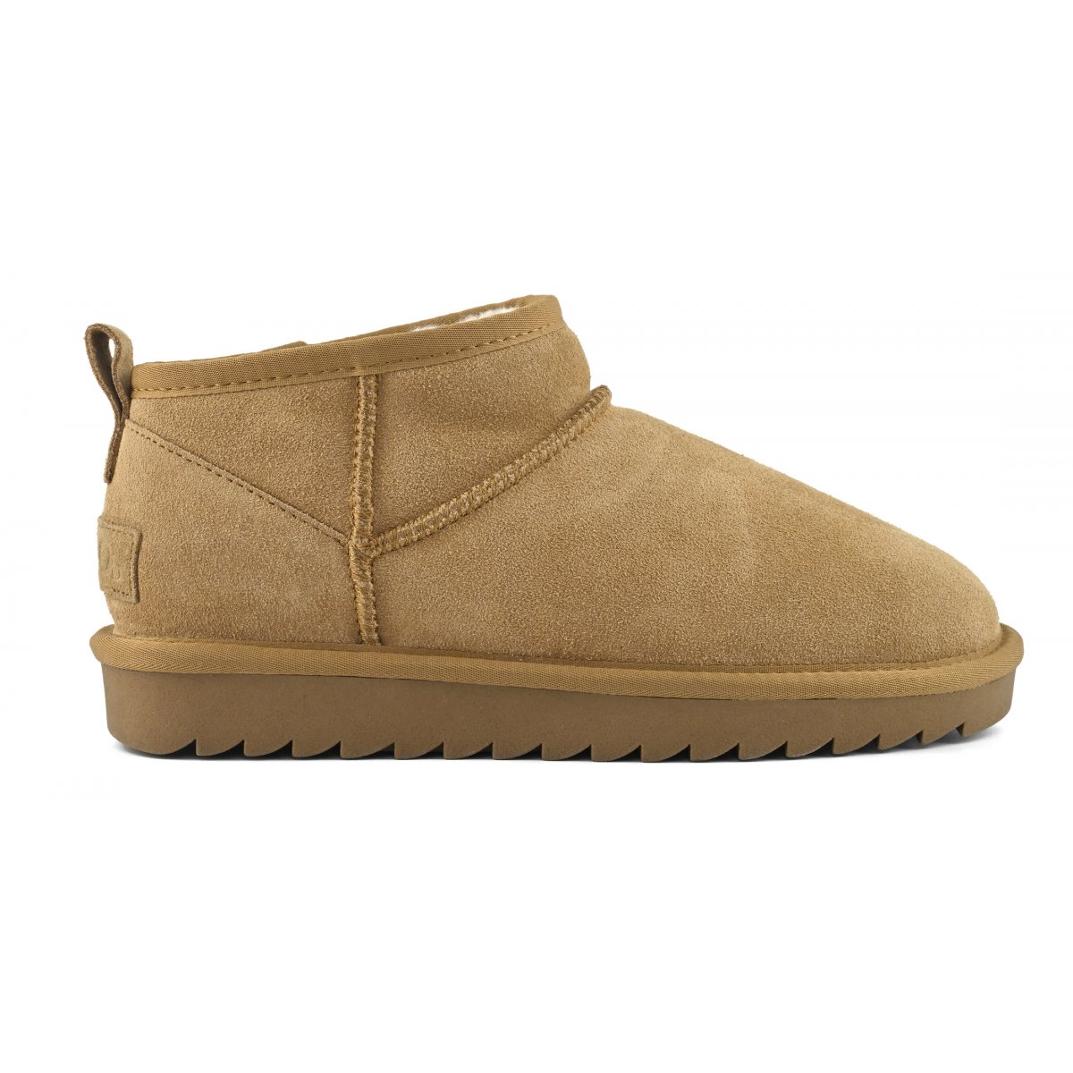Bottines basses en cuir suédé